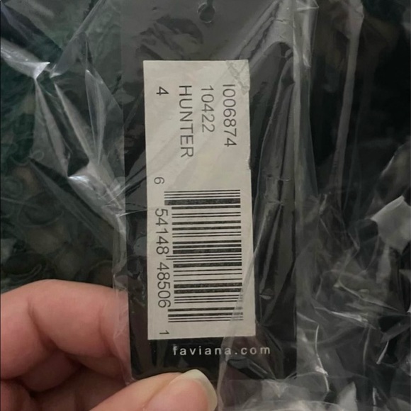 FAVIANA Style 10422- Emerald Green Off-Shoulder Dress (NEW W TAG +FREE SHIPPING) - Picture 7 of 8